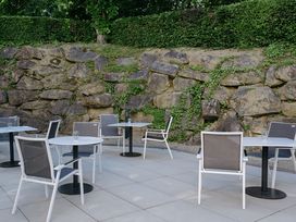 Silvester mit Galadinner & Live-Musik im Burgenland