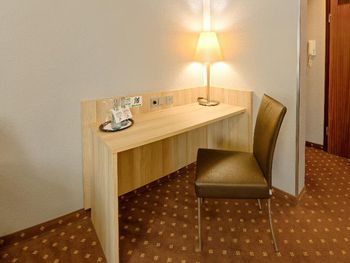 Bild 15 von 77