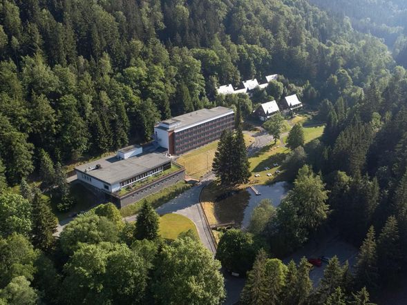 Sunday Schwarzbachtal Hideway Resort