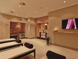 2 Tage im H+ Hotel Hannover mit Frühstück