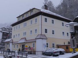 2 Tage Kurzurlaub mit Frühstück im Hotel Kirchenwirt