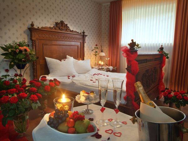 Time for Two Weekend - Candlelight & Champagner Hotel Straelener Hof inkl. Halbpension