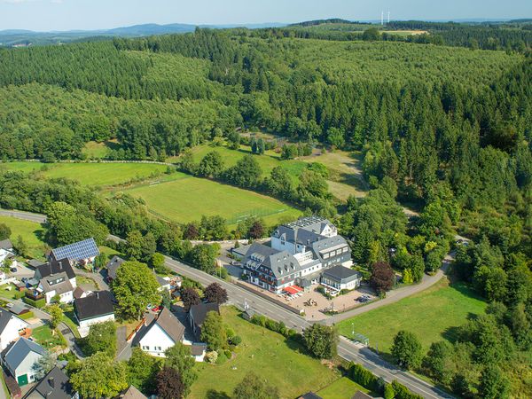 Schnupper-Tag Sporthotel Landhaus Wacker 4 Sterne Superior in Wenden inkl. Halbpension