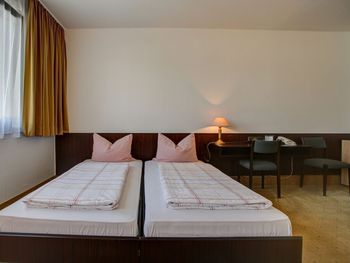 6 Tage mit Frühstück im Trip Inn City Hotel Krefeld