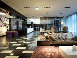 2 im Eurostars Grand Central Hotel mit Frühstück
