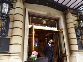 2 Tage Luxus im Herzen von Frankfurt 