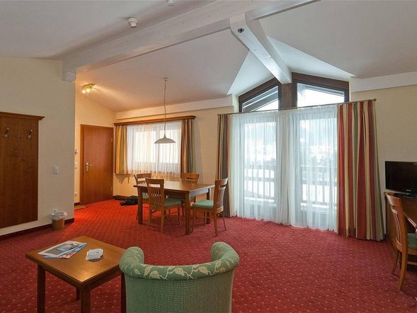 Suite CLASSIC mit Balkon