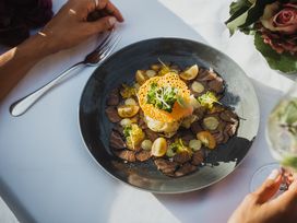 Salzburg Stadt und Land - Auszeit mit Yoga & Infinity Pool