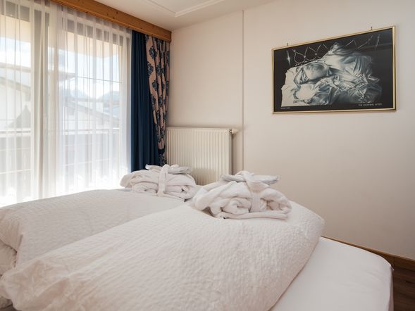 Doppelzimmer COMFORT mit Balkon und Bergblick
