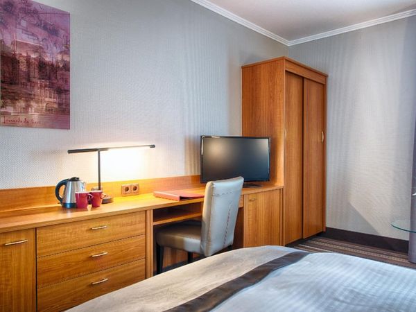 4 Tage in der historischen Großstadt Aachen Frühstück