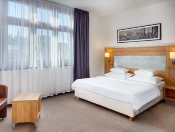 2 Tage Kurzurlaub mit Frühstück im Hermitage Hotel Prague