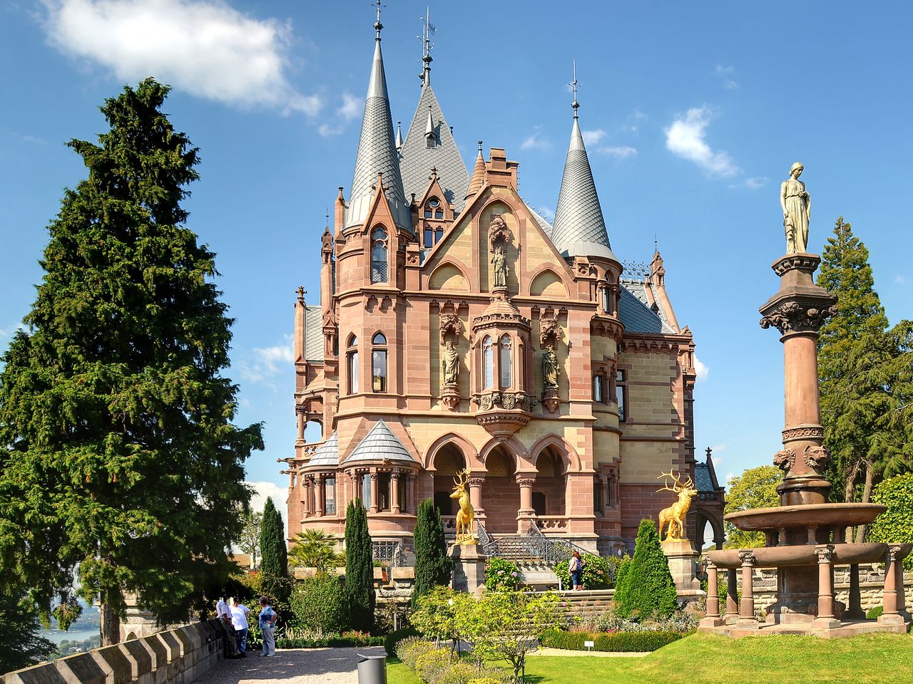 Siebengebirge & Schloss Drachenburg erkunden - 2 Tage