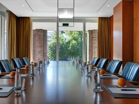 Hansestadt erkunden im Steigenberger Hotel Hamburg