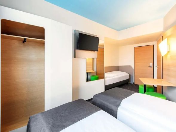 Dreibettzimmer