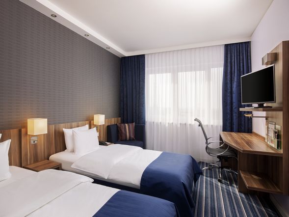 Holiday Inn Express Bremen Airport 