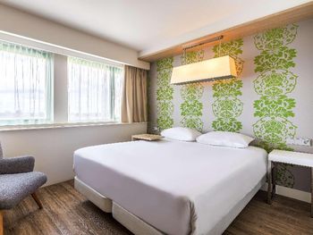 4 Tage im Hotel NH Amsterdam Noord