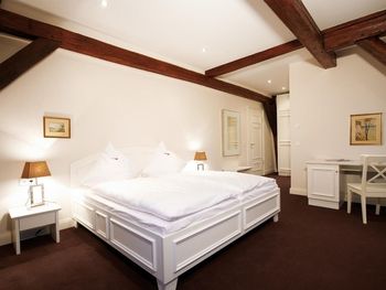 Märchenhafte 2 Tage in der Eifel - Auszeit im Schloss