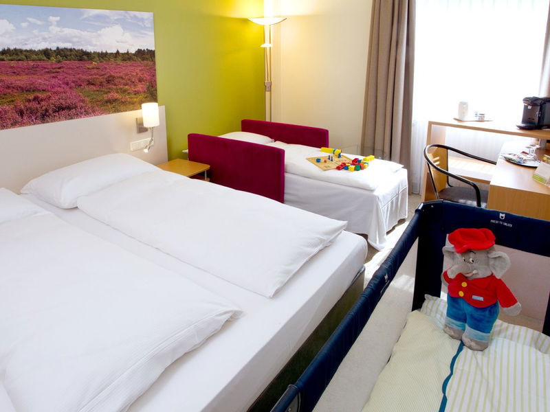 Doppelzimmer mit Einzelaufbettung
