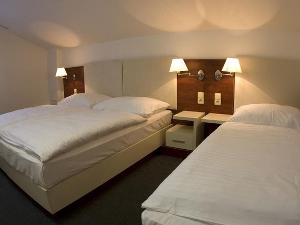Dreibettzimmer