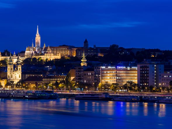 2 Tage Kurzurlaub mit Frühstück im Novotel Budapest Danube