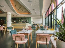 ABBA – Waterloo im Bällebad in Hamburg mit Ticket und Hotel