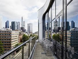 2 Tage Entspannung am Main im Roomers Hotel Frankfurt