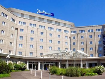 6 Tage im Radisson Blu Hotel, Dortmund 