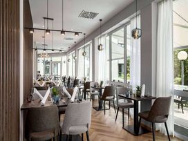 2 Tage Flughafen-Auszeit im Sunday Hotel Frankfurt Airport
