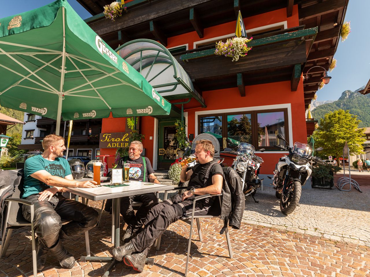 Wonnezeit und günstig Entspannen im Tiroler ADLER