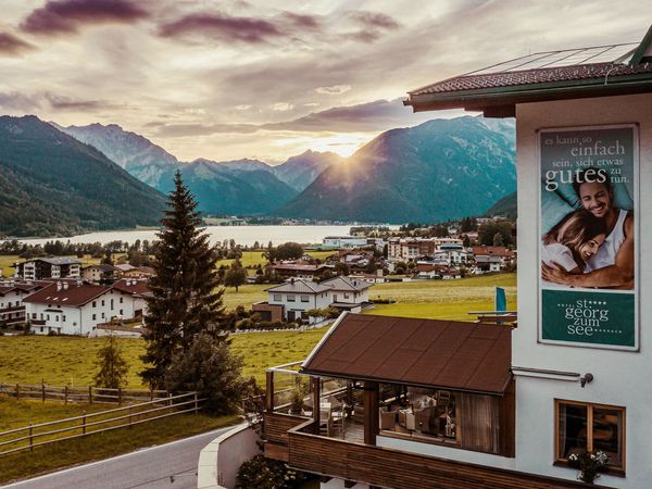 8 Tage Silvester am Achensee inkl. Galamenü &  Langschläferfrühstück in Maurach / Eben, Tirol inkl. Halbpension Plus
