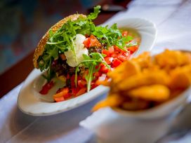 5 Tage Rügen inkl. 1 x Burgerabend