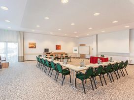 2 Tage Kurzurlaub mit Frühstück im Holiday Inn Express Nuernberg-Schwabach