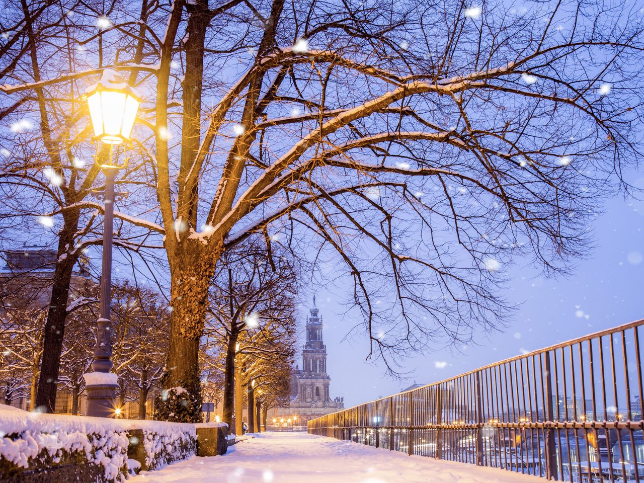 Lichterglanz in Dresden - Romantisches Elbflorenz