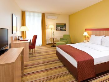 9 Tage mitten in Wolfsburg mit Frühstück