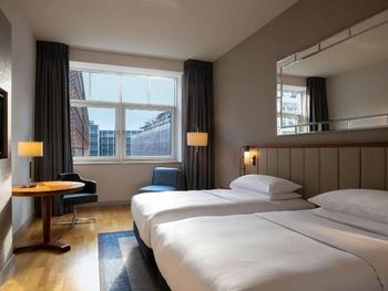 7 Tage Köln im Hilton Hotel mit Frühstück