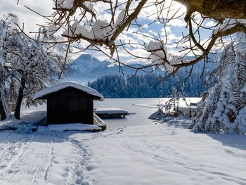 Berg Auf Rodeln- Skifahren auf der Saualm & Bio Küche