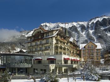 Auszeit- 4 Tage im Arenas Resort Victoria-Lauberhorn