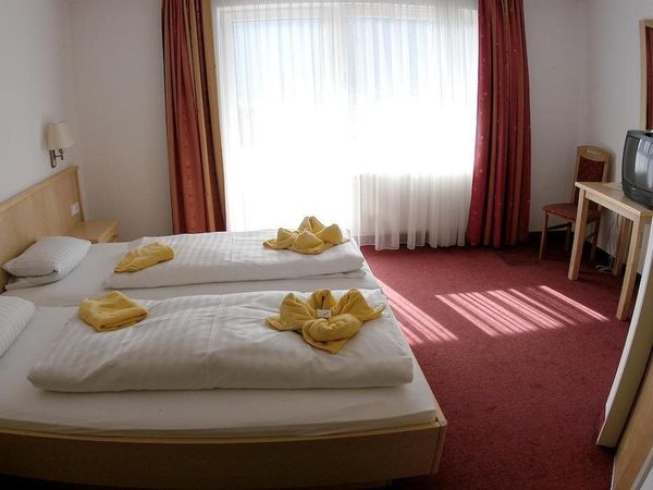 6 Tage im Alpenhotel Edelweiss mit HP in Maurach am Achensee Halbpension