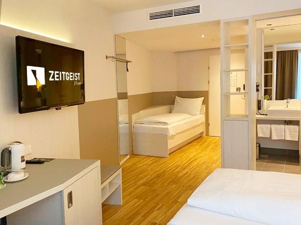 Dreibettzimmer DELUXE