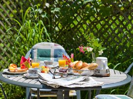 9 Tage Erholung im Vitalhotel Vier Jahreszeiten mit Frühstück