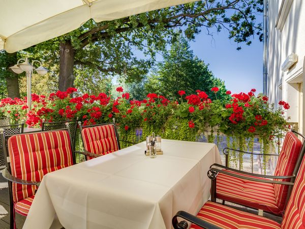 3 Tage Kuschelkurztrip inkl HP plus & Romantik-Extras in Großräschen, Brandenburg inkl. Halbpension Plus