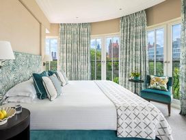 2 Tage Erholung und Luxus in der Landeshauptstadt