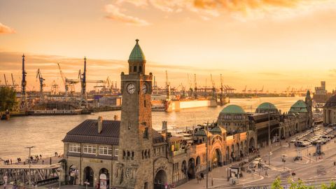St. Pauli Landungsbrücken