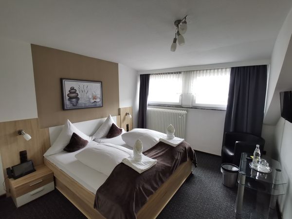 3 Tage Auszeit zum Valentinstag in der Eifel in Simmerath, Nordrhein-Westfalen inkl. Halbpension