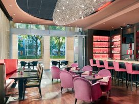 Hallo Düsseldorf! 2 Tage im Hotel Kö59