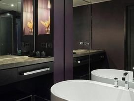 2 Tage Entspannung am Main im Roomers Hotel Frankfurt