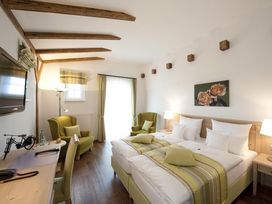 3 Tage inkl. Frühstück, 1 Abendessen, 25 Min. Massage