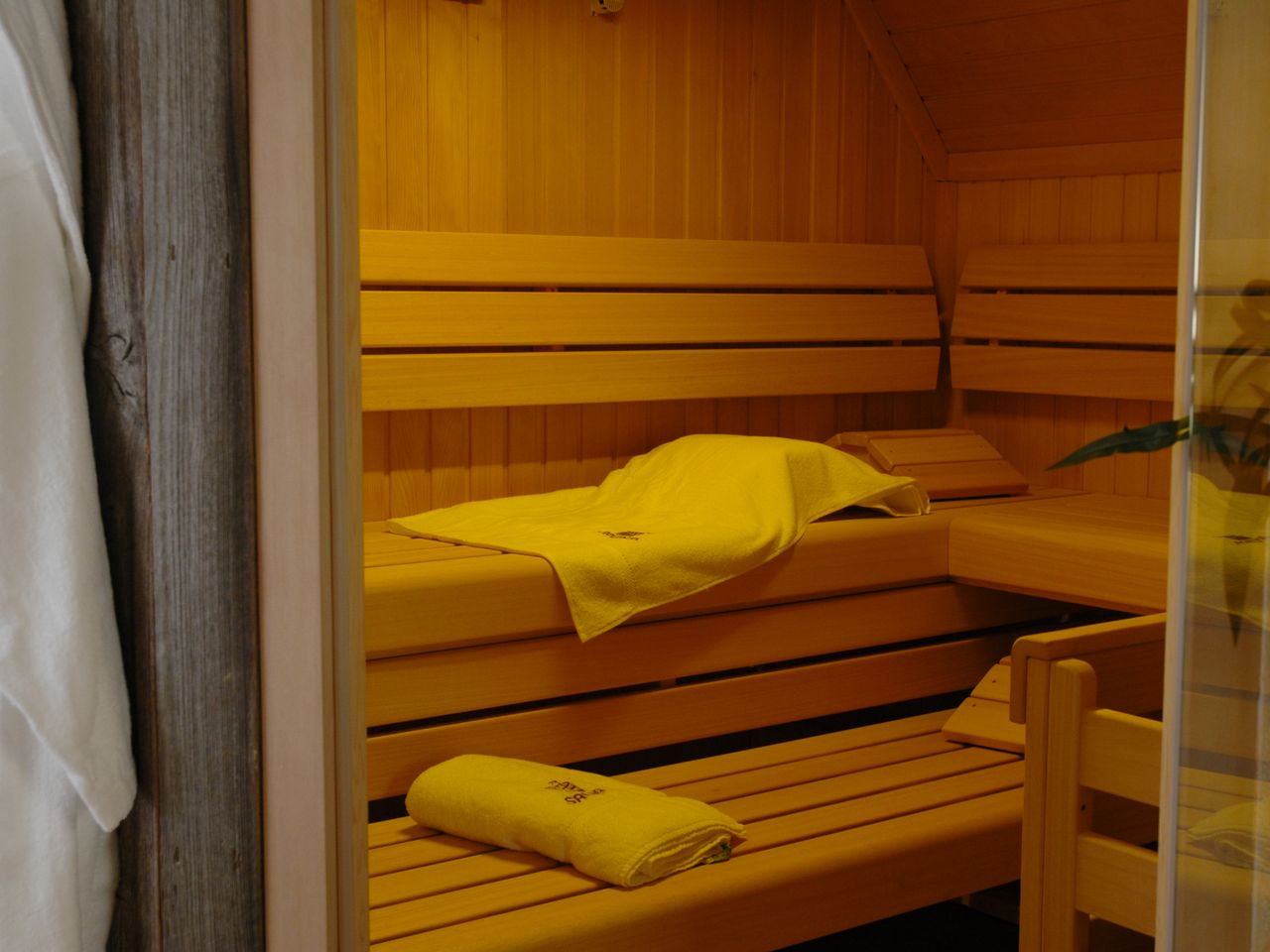 Sauna und Dampfbad Arrangement - 4 Tage in Franken