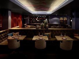 2 Tage Entspannung am Main im Roomers Hotel Frankfurt