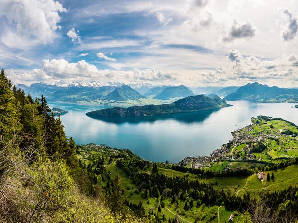 3 Tage Family Vacation im Swiss Holiday Park in Morschach Frühstück